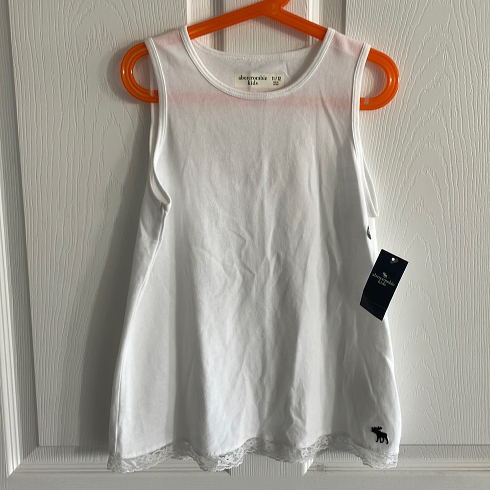 NWT Girls Abercrombie White Tank
